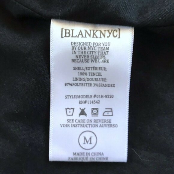 BLANKNYC Women's Sz M Black Tencel Moto Jacket Side Zip Belt Roll Tab Sleeves - Picture 6 of 9